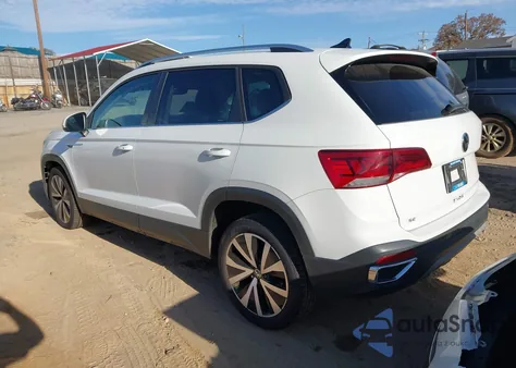 2023 Volkswagen Taos 1.5T Se из США, поврежденный, VIN 3VVSX7B27PM331890